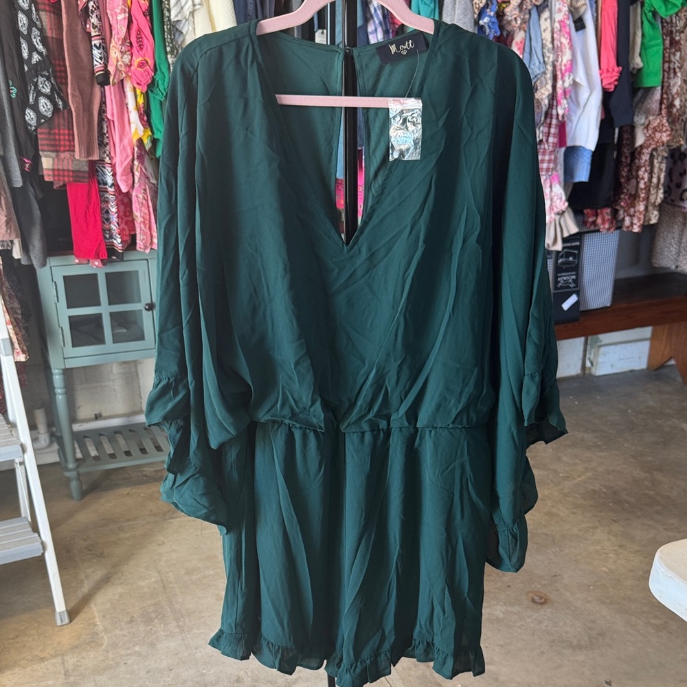 Elegant Green Jumpsuit